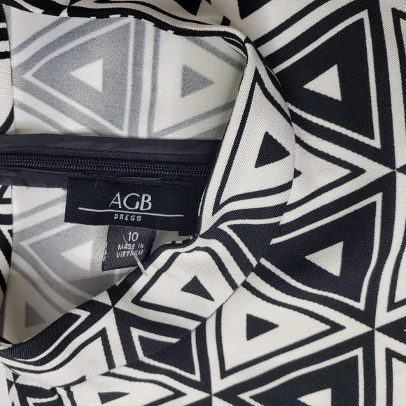 AGB Mockneck Geometric Triangle Shadow Print Office Casual Shift Border Print 10 - Picture 12 of 16